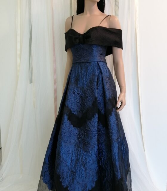 COUTURE BLUE