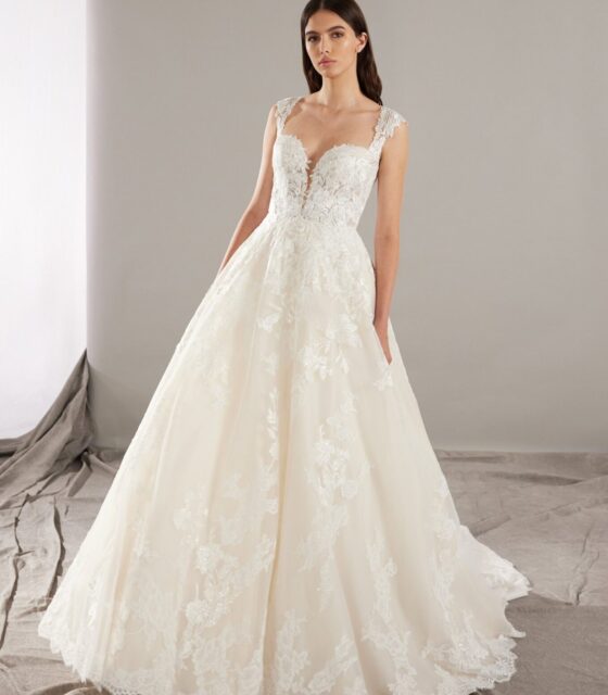 Pronovias EVER