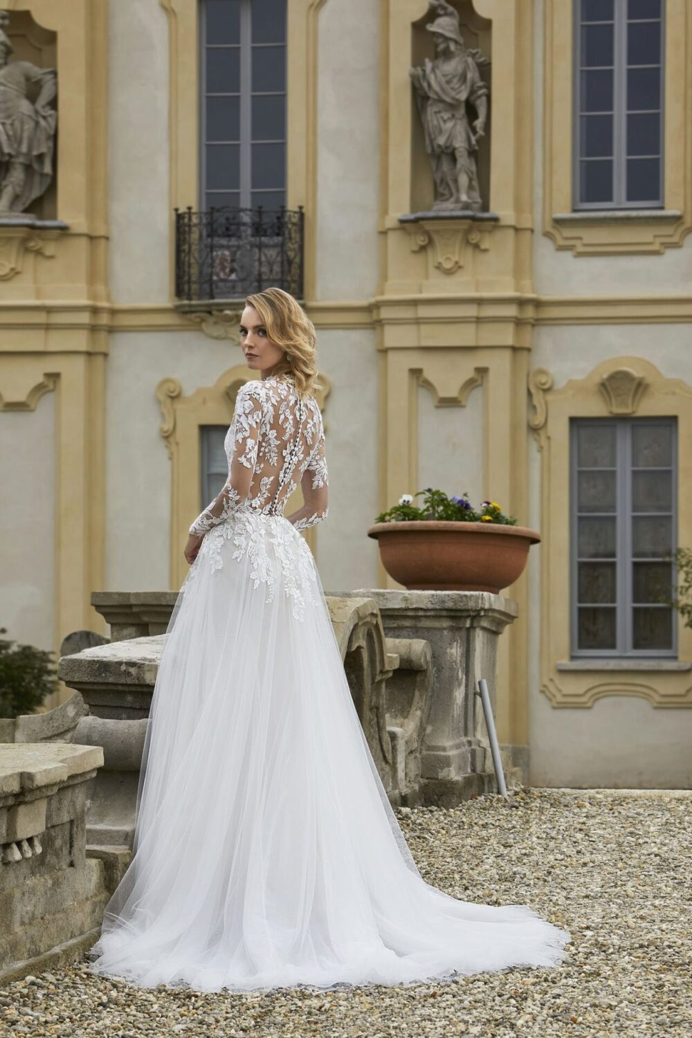 Demetrios 8214